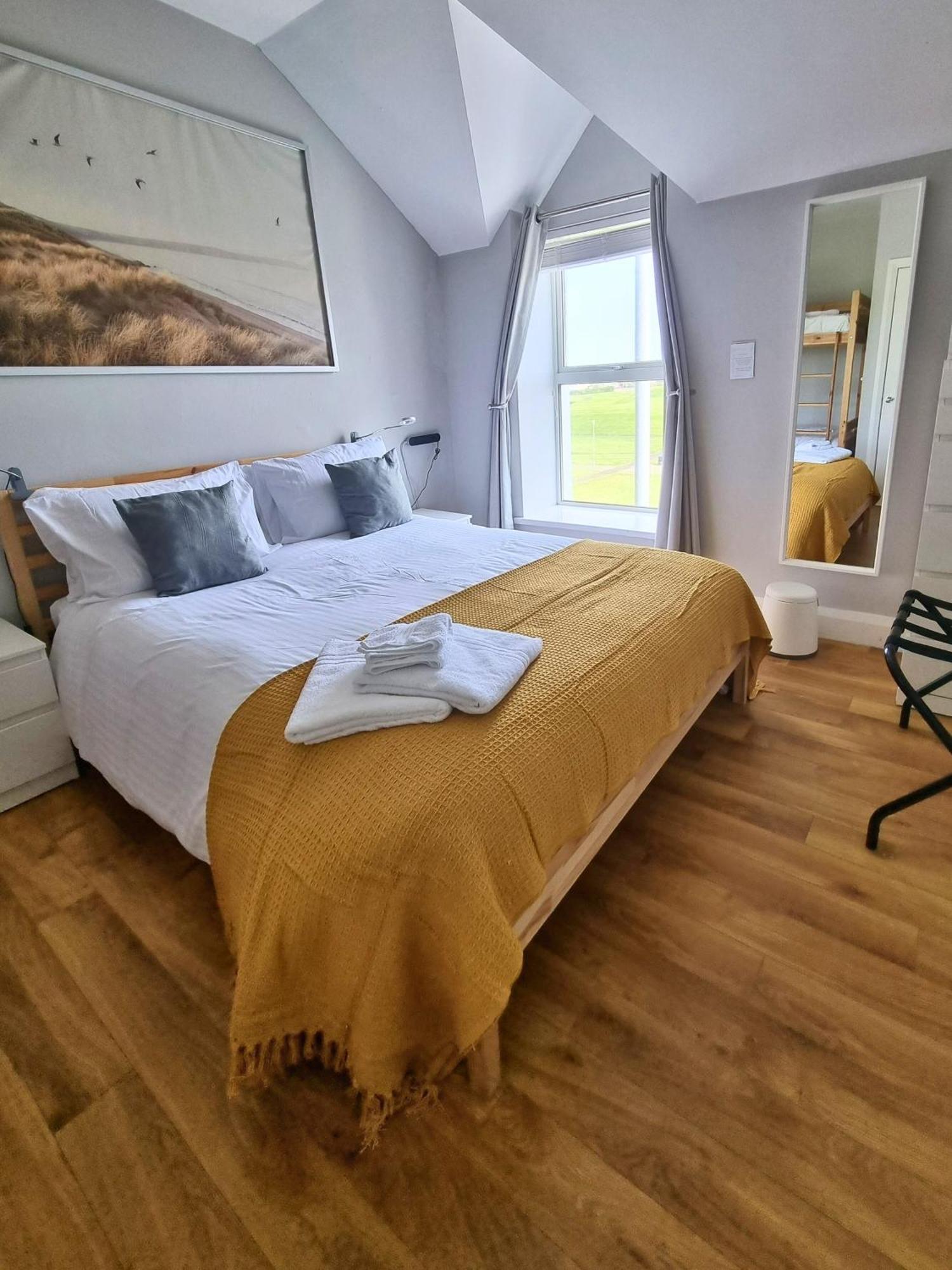 5 Dunluce Park - Portrush By The Sea 아파트 외부 사진
