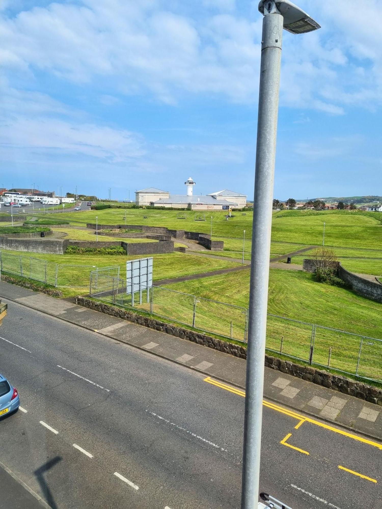 5 Dunluce Park - Portrush By The Sea 아파트 외부 사진